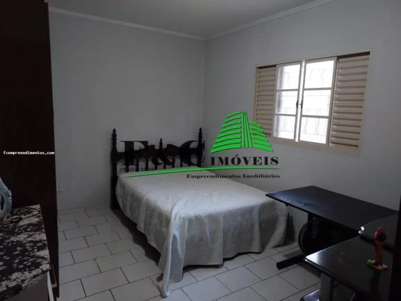 Imagem Casa para Venda em Araras, Conjunto Habitacional Heitor Villa Lobos, 3 dormitórios, 1 suíte, 2 banheiros, 2 vagas