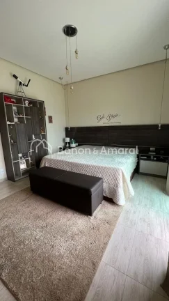 Imagem Esta espetacular residência oferece todo o conforto e comodidade que você procura. Com quatro quar...