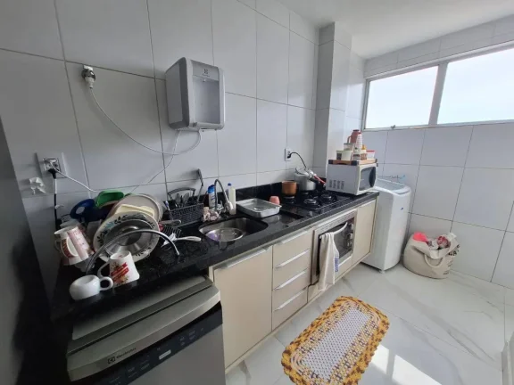Imagem Vendo ótimo Ap 2 Quartos, Nascente, 65 m2, Jd. Apipema, Salvador-BA