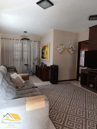 Imagem Vendo Casa em Amparo com Piscina, Área Gourmet e Sauna, aceita permuta.