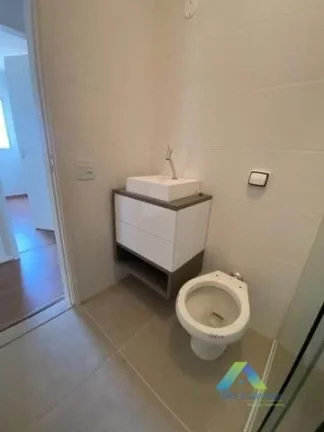 Imagem Oportunidade apartamento todo reformado com 4 dormitórios, 2 vagas a poucos minutos da estação do metro São Judas e Saúde.
