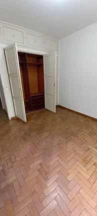 Imagem Vendo este lindo apto de 3 quartos no coração de Nova Friburgo.