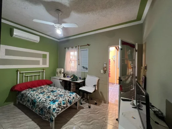 Imagem Sobrado com 4 dormitórios à venda, 154 m² por R$ 899.000,00 - Colônia - Jundiaí/SP