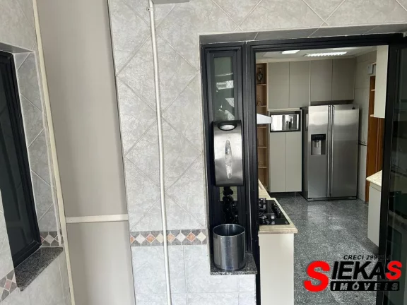 Imagem Apartamento à venda em SP: 3 quartos, 1 suíte, 2 salas, 3 banheiros, 2 vagas na Vila Regente Feijó - 105,00 m² de área.