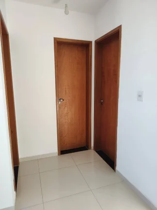 Imagem Apartamento a Venda com 2 Dormitórios na Cidade Patriarca