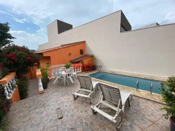 Imagem Casa à venda 2 Quartos, 1 Suite, 2 Vagas, 178M², Campestre, Santo André - SP