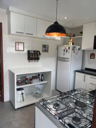 Imagem Vendo este lindo apto de 3 quartos em Nova Friburgo. Bairro Cônego.