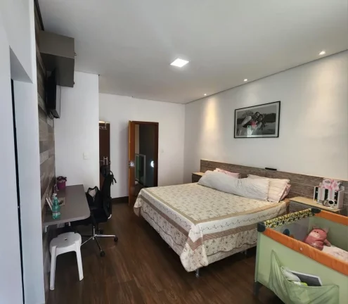 Imagem Casa para Venda em Contagem / MG no bairro Cabral