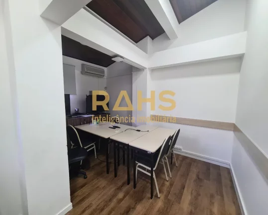 Imagem Para quem está pensando em investir no centro da cidade de Joinville, nós temos essa ótima oportu...