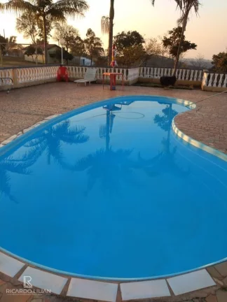 Imagem "O Paraíso em Atibaia: Sítio com 24.000m², Casa Principal, Salão de Festas, Piscina e Mais!"