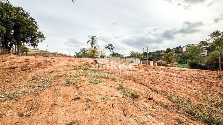 Imagem Terreno a venda com 2.078m² próximo à Estação Ambuitá em Itapevi, SP com 57 metros de frente por R$ 490 mil