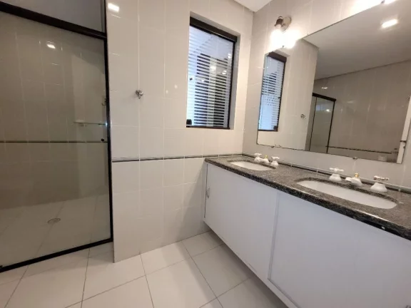 Imagem Apartamento com 4 dormitórios à venda, 200 m² - Pitangueiras - Guarujá/SP