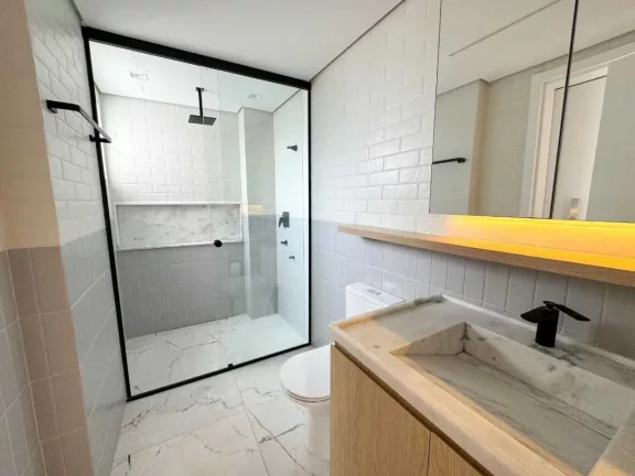 Imagem Apartamento com 4 dormitórios sendo 2 suítes 1 demi e 1 vaga de garagem no Centro de Itajaí