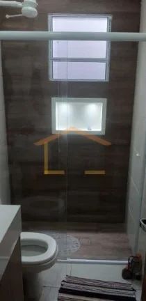 Imagem Casa recém-reformada com 134 m² de área útil. 
2 dormitórios, sendo 1 suíte, sala para dois am...