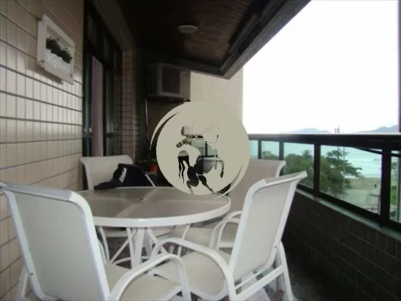 Imagem Apartamento ricamente decorado e mobiliado a venda com vista pro mar!