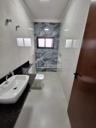 Imagem Casa em Condomínio à venda em Reserva Ipanema com 134m² 3 quartos, 3 vagas