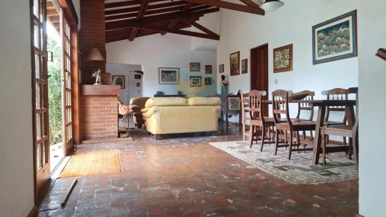 Imagem Casa em Condomínio a Venda no bairro Granja Viana - Carapicuíba, SP