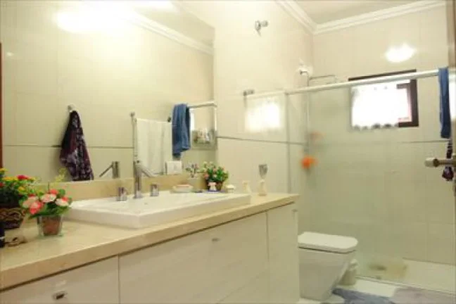 Imagem Casa para Venda por R$910.000,00 com 3 dormitórios, 1 suite e 4 vagas - Jardim helena, Sao paulo / SP - Cód. 3381