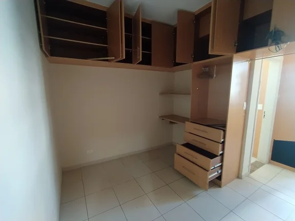 Imagem Apartamento 240M², 4Q, 1 Suíte, 3 Salas, 2 Cozinhas, 2 Banheiros, 1 Vaga, Churrasqueira, Academia, Salão de Festas, Sauna, Bicicletário.