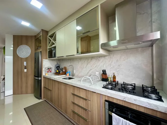 Imagem Apartamento com 2 dormitórios sendo 1 suíte e 1 vaga em Gravatá Navegantes/SC