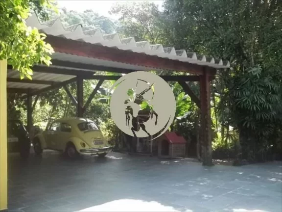 Imagem OPRTUNIDADE! LINDA COM 4 DORMITÓRIOS, SUITE, 8 VAGAS E MUITO VERDE!