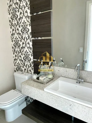 Imagem Sobrado Amplo, 04 Sts, excelente configuração e acabamentos, vila oliveira.