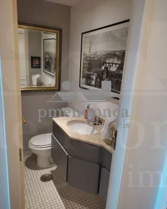 Imagem Apartamento a venda na Vila Madalena com 3 suítes e 3 vagas, 130m²