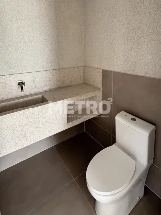 Imagem Casa à venda no Cond. Velho Chico com 3 suítes, uma com closet, piscina