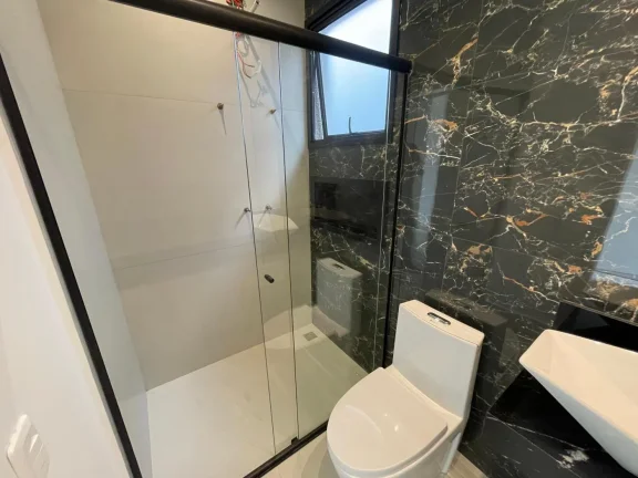Foto do imóvel: Casa em Cajamar com 3 Suítes, 4 Vagas e Piscina