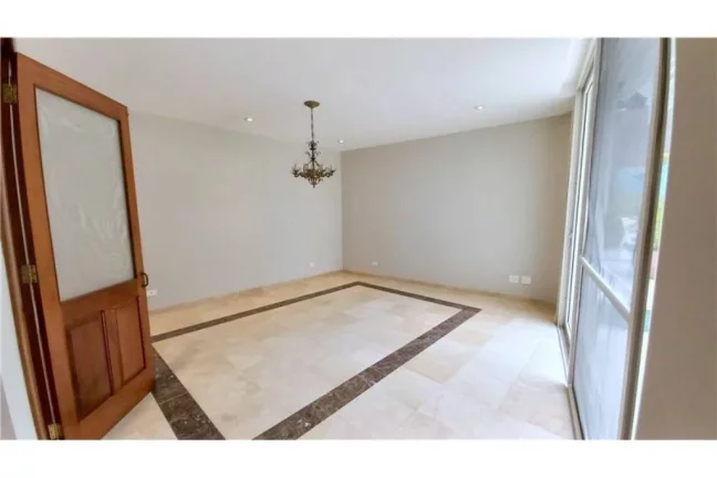 Imagem Alugar casa com 3 suítes em Vila Nova Conceição São Paulo SP