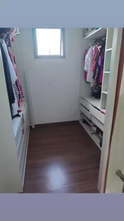 Imagem Sobrado com 3 dormitórios para alugar, 142 m² por R$ 4.310/mês - Reserva do Vale - Caçapava/SP