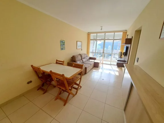 Imagem PITANGUEIRAS- UMA QUADRA DO MAR , GARAGEM NO PRÉDIO, APARTAMENTO ESPETACULAR.