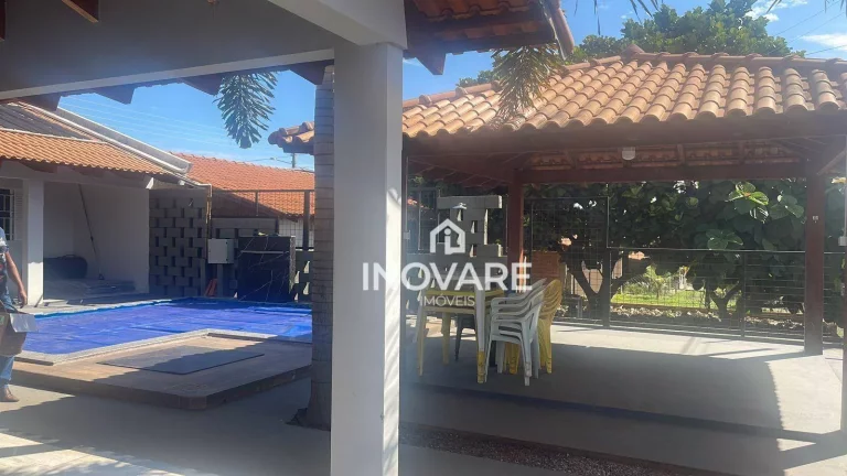 Imagem Rancho com 3 dormitórios à venda por R$ 650.000,00 - Centro - Buriti Alegre/GO