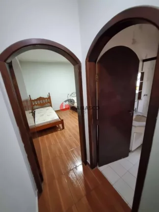 Imagem Sobrado à venda 4 Quartos, 2 Suites, 8 Vagas, Rudge Ramos, São Bernardo do Campo - SP