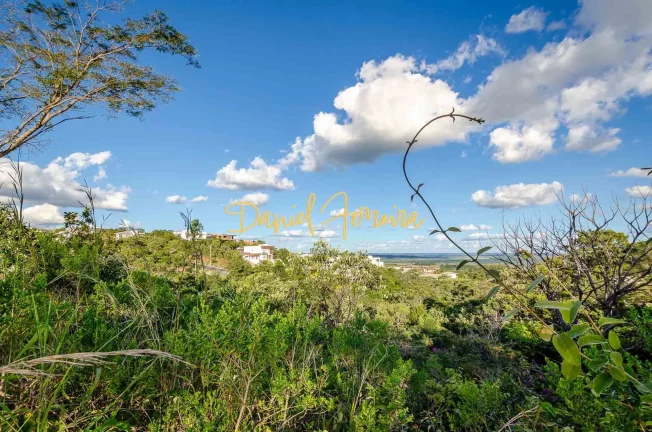 Imagem Lote com 1.000 m ² na Alameda das Tulipas - Parte Alta do condomínio.