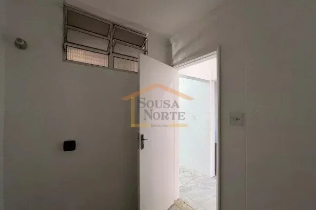 Imagem Apartamento 67m², 2 dormitórios, banheiro, sala ampla e iluminada, cozinha arejada com boa ventila...
