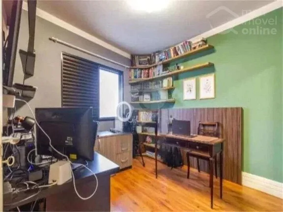 Imagem Apartamento com 140m2, 3 quartos (1 suíte) e 3 vagas a venda em Pinheiros, São Paulo