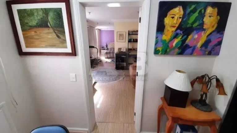 Imagem Cobertura à venda na Atlântica, 4 suítes, 357m2, 1 vaga, Vistão para o Mar.