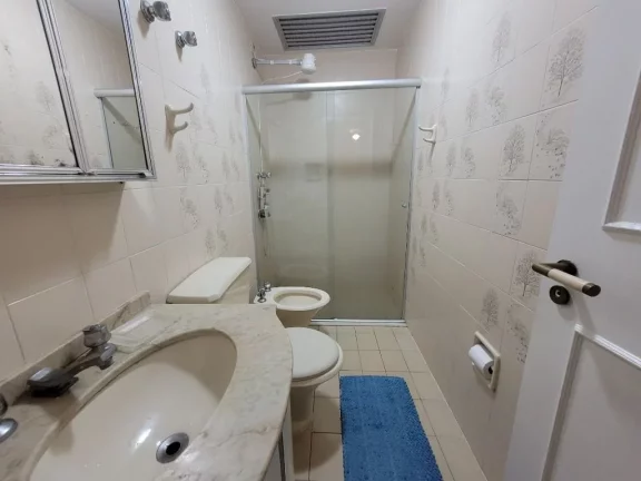Imagem PITANGUEIRAS – UMA QUADRA DO MAR, MARAVILHOSO APTO REFORMADO, DECORADO, 02 VAGAS DE GARA