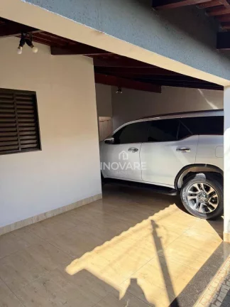 Imagem Casa com 3 dormitórios à venda, 220 m² por R$ 700.000,00 - Jardim Nova Itumbiara - Itumbiara/GO