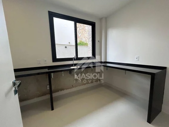 Imagem Casa com 4 suítes no Jardins Veneza