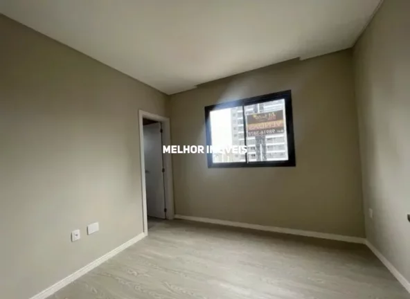 Imagem Apartamento á venda com 3 suítes e 2 vagas localizado em Meia Praia Itapema