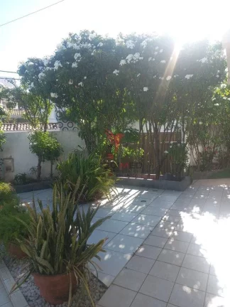 Imagem "Vendo casa na melhor Alameda de Vilas do Atlântico: segurança, 3 quartos e varanda!"