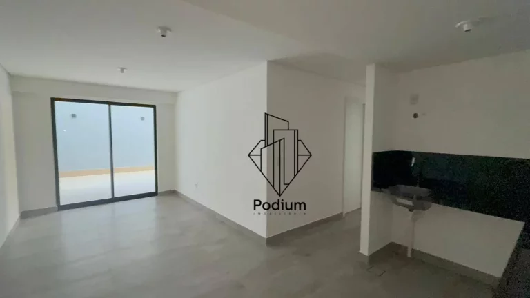 Imagem Apartamento térreo com área privativa á beira mar no Bessa - AP2871
