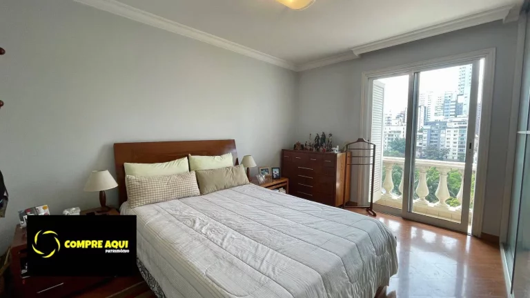Imagem Apartamento com 3 Quartos à Venda, 115 m² em Pacaembu - São Paulo
