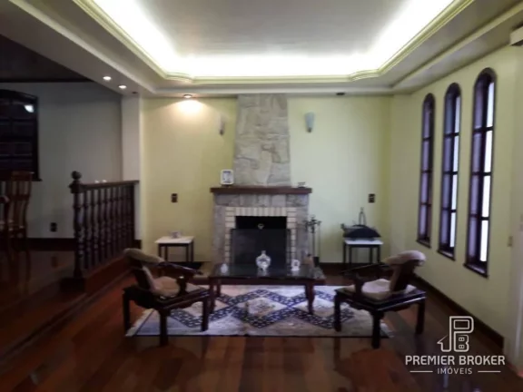 Imagem Casa à venda, 367 m² por R$ 950.000,00 - Fazendinha - Teresópolis/RJ
