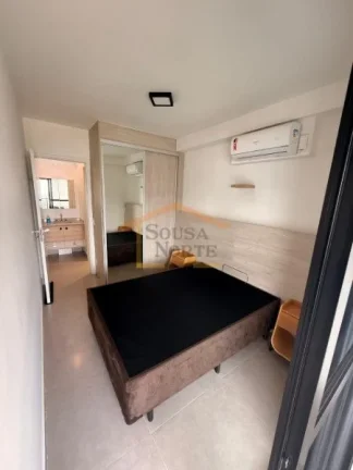 Imagem Apartamento 1 dormitório, banheiro, bem conservado e equipado com móveis planejados, sacada com fe...