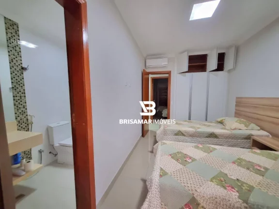 Imagem PITANGUEIRAS- LINDO APARTAMENTO TOTALMENTE REFORMADO E DECORADO , 02 VAGAS DE GARAGEM , UMA QUADRA MAR.