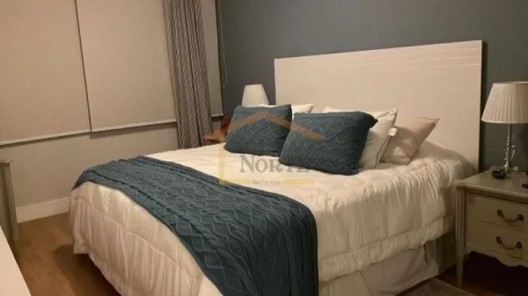 Imagem Apartamento com 160m² de área útil, 3 dormitórios, sendo 1 suite, 4 banheiros e 1 vaga de garage...