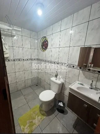 Imagem Ampla Casa à Venda em Londrina – 5 Quartos, Churrasqueira e 3 Vagas
